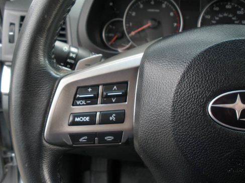 Used 2013 Subaru Outback 2.5i Premium AWD/4WD image 33