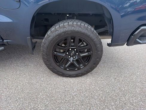 Used 2020 Chevrolet Silverado 1500 Custom Trail Boss w/ Custom Convenience Package AWD/4WD image 9