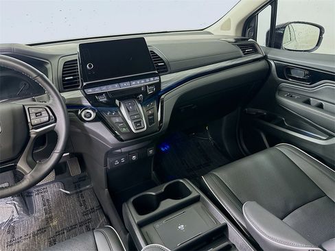 Used 2025 Honda Odyssey Elite image 20