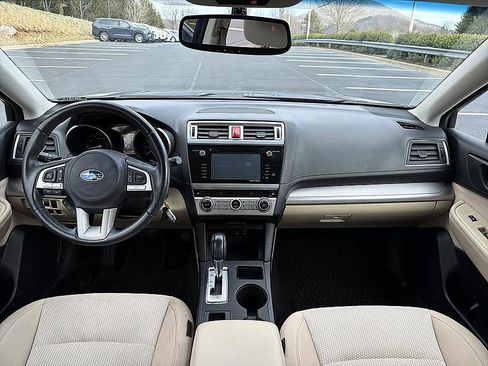 Used 2015 Subaru Outback 2.5i Premium image 18
