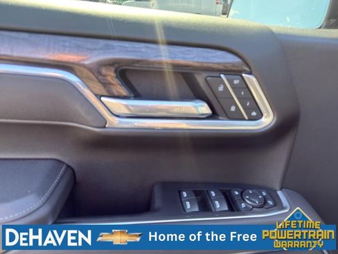 Used 2025 Chevrolet Silverado 1500 LTZ w/ LTZ Premium Package image 24