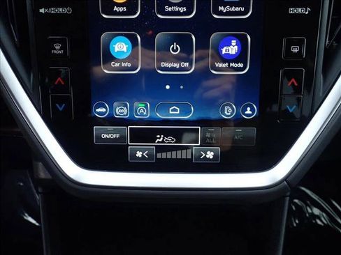 Used 2024 Subaru Crosstrek 2.0i Premium image 17