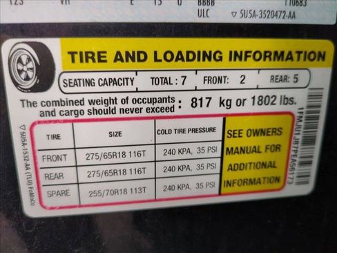 Used 2023 Ford Expedition XLT image 18