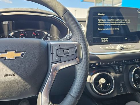 New 2026 Chevrolet Blazer LT w/ Convenience Package AWD/4WD image 34