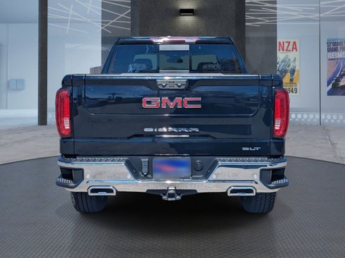 Used 2022 GMC Sierra 1500 SLT w/ SLT Premium Plus Package image 5