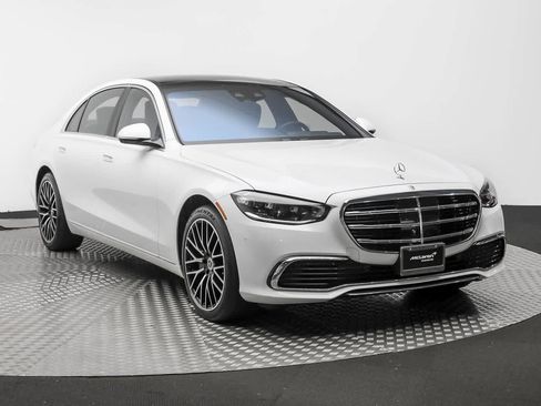 Used 2024 Mercedes-Benz S 580 4MATIC Sedan w/ Warmth & Comfort Package image 50