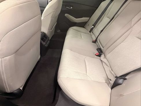 Certified 2025 Honda Accord SE image 18