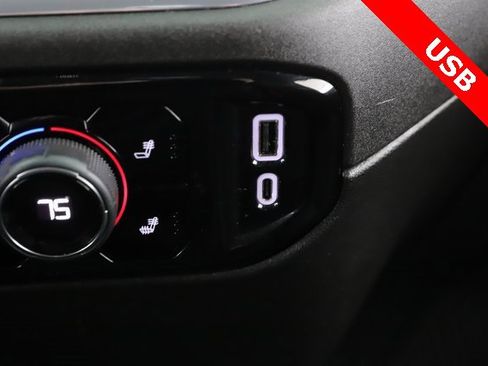 Used 2025 Chevrolet Silverado 1500 LT image 26