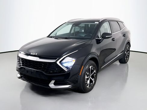 Used 2023 Kia Sportage EX AWD/4WD image 4