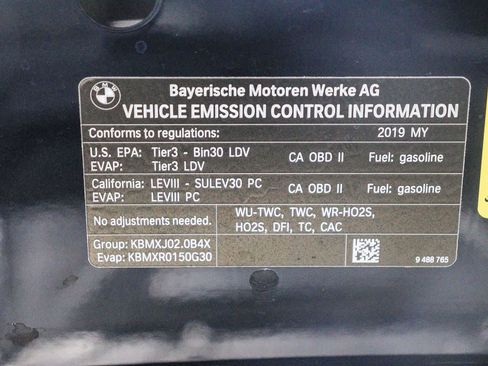 Used 2019 BMW 330i Sedan w/ Convenience Package RWD image 29