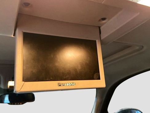 Used 2009 Chevrolet Tahoe LTZ image 24