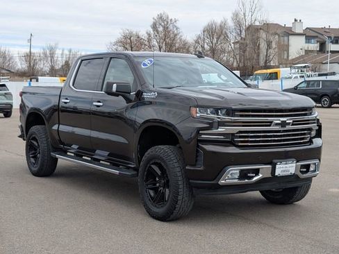 Used 2019 Chevrolet Silverado 1500 High Country w/ Technology Package image 7