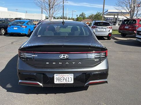 Used 2025 Hyundai Sonata SEL FWD image 5