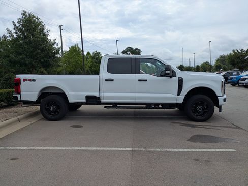 Certified 2024 Ford F250 XL w/ STX Appearance Package AWD/4WD image 3