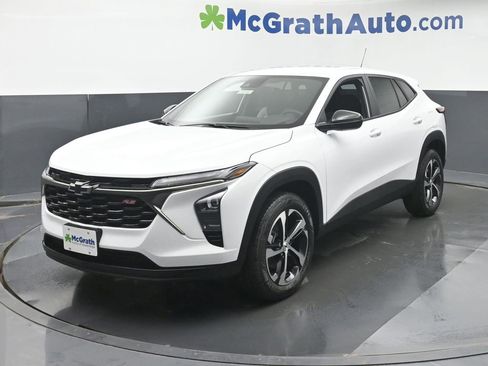 New 2026 Chevrolet Trax RS FWD image 16