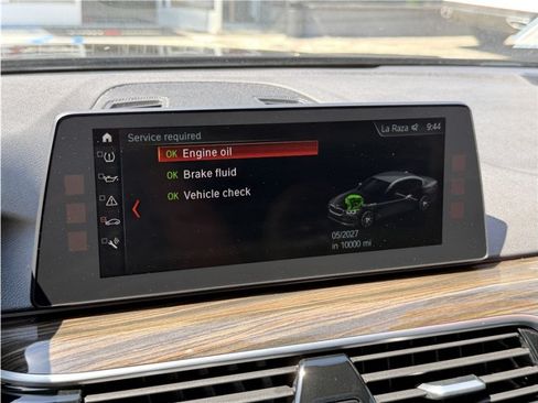 Used 2018 BMW 540i w/ Premium Package RWD image 46