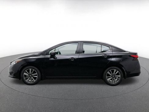 Used 2025 Nissan Versa SV FWD image 4