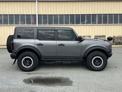 Used 2022 Ford Bronco Badlands w/ Sasquatch Package image 11