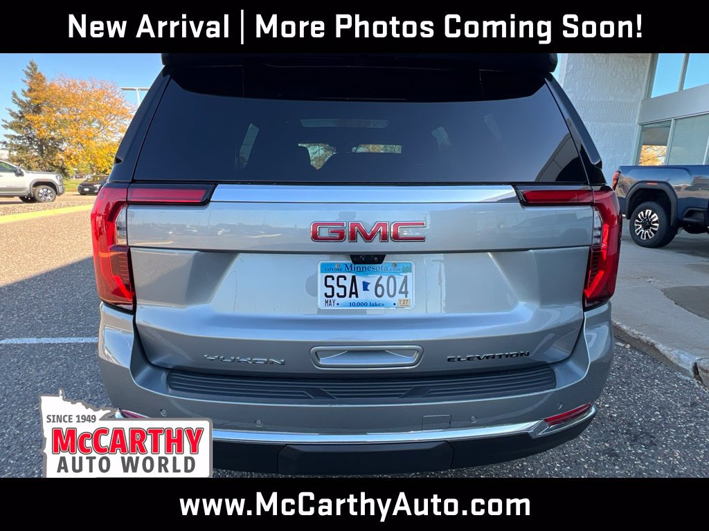 Used 2025 GMC Yukon Elevation w/ LPO, Elevation Black Package AWD/4WD image 6