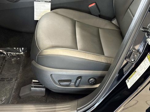 New 2025 INFINITI QX50 Luxe w/ Accent Package image 12