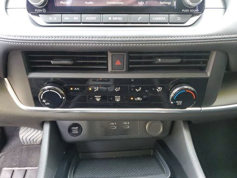 Certified 2025 Nissan Rogue S AWD/4WD image 31