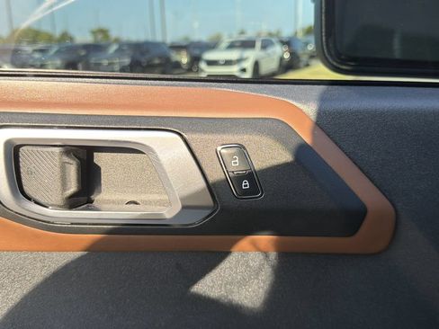 Used 2022 Ford Bronco Outer Banks AWD/4WD image 22