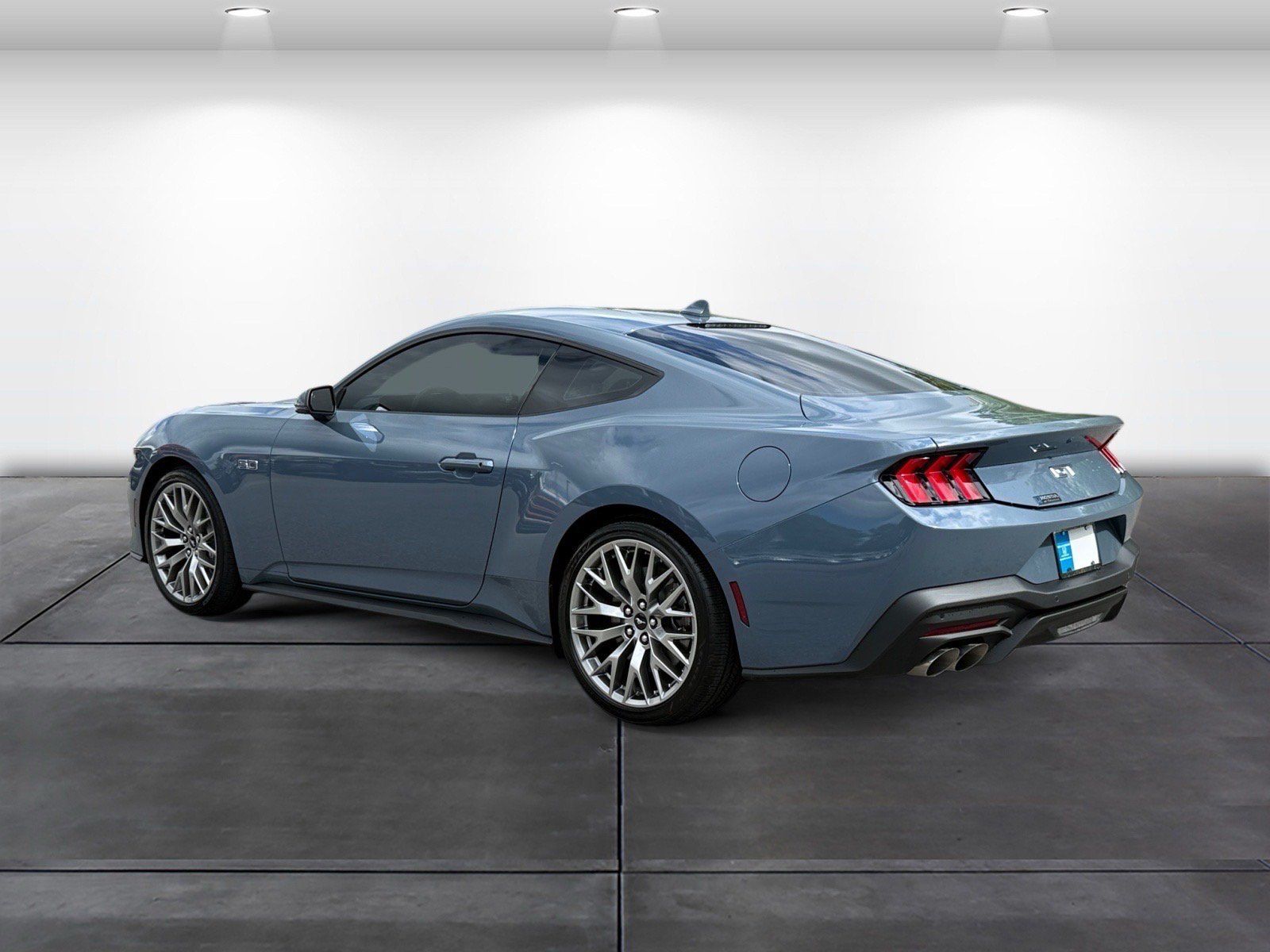 Used 2026 Ford Mustang GT Premium RWD image 3