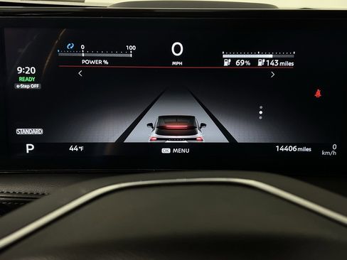 Used 2024 Nissan Ariya FWD image 14