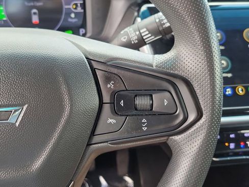 Used 2023 Chevrolet Bolt LT w/ Driver Confidence Package FWD image 8