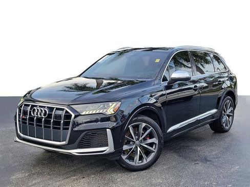 Used 2020 Audi SQ7 Premium Plus w/ Driver Assistance Package image 18