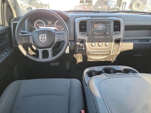 Used 2019 RAM 1500 Express w/ Express Value Package image 10