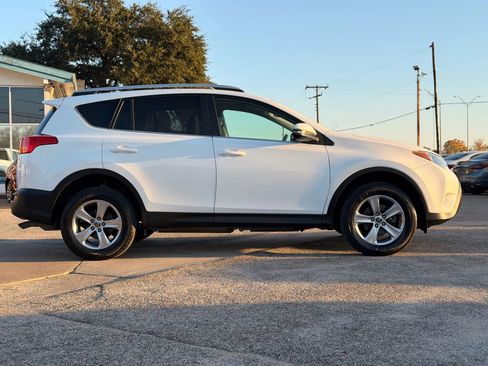 Used 2015 Toyota RAV4 XLE image 2