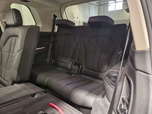 Used 2021 BMW X7 xDrive40i w/ Executive Package 2 image 14