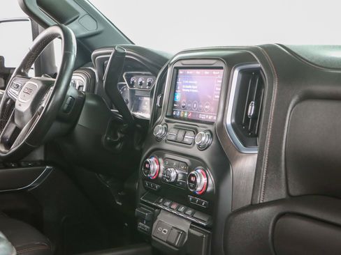 Used 2021 GMC Sierra 2500 AT4 image 27