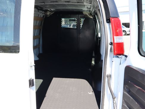 Used 2025 Chevrolet Express 2500 w/ Driver Convenience Package RWD image 26