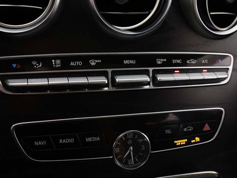 Used 2019 Mercedes-Benz C 300 4MATIC Sedan image 57