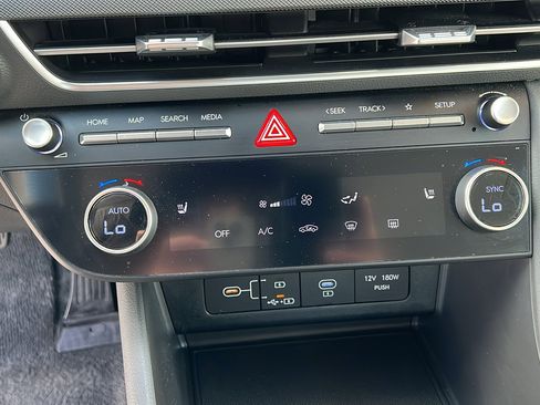 Used 2025 Hyundai Sonata SEL FWD image 20
