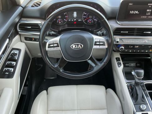 Used 2021 Kia Telluride SX w/ Towing Package FWD image 22
