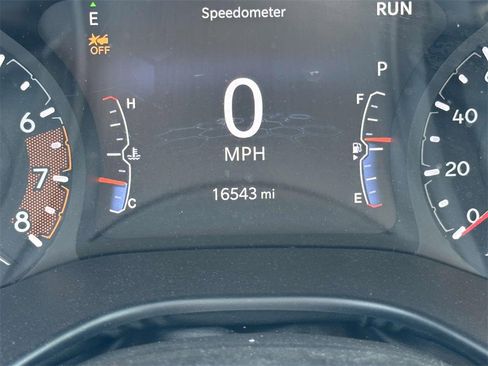 Certified 2022 Jeep Compass Limited image 21