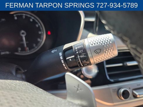 Used 2025 Genesis G70 2.5T RWD image 34