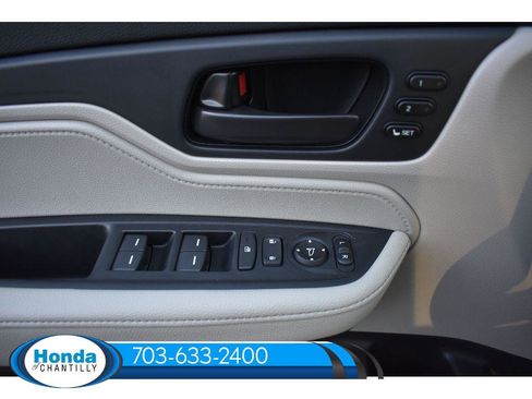 New 2026 Honda Odyssey EX-L image 24