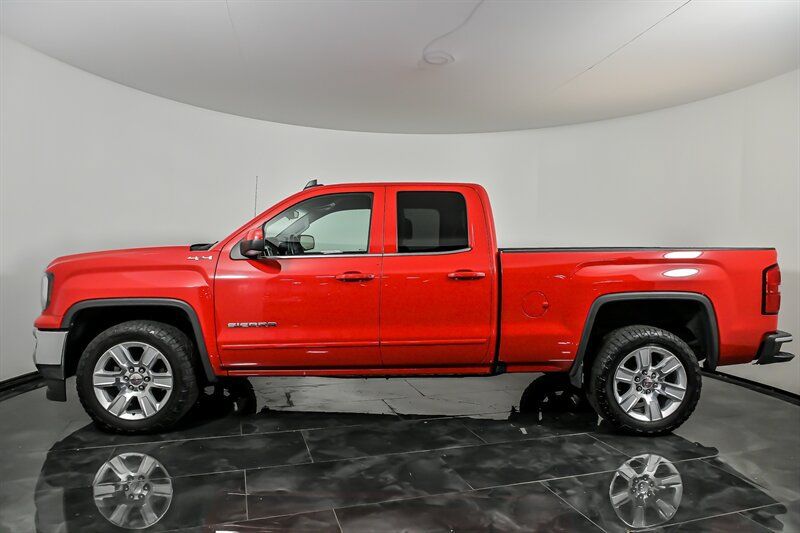 Used 2019 GMC Sierra 1500 SLE w/ SLE Value Package AWD/4WD image 6