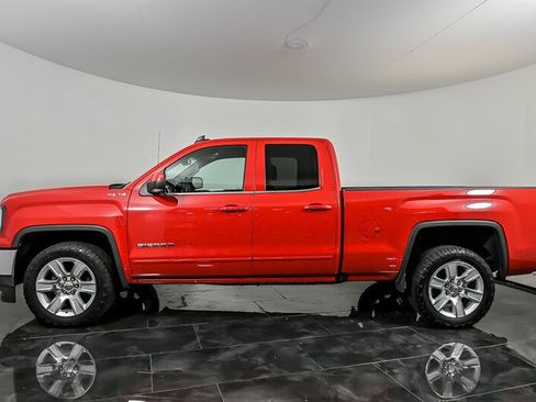 Used 2019 GMC Sierra 1500 SLE w/ SLE Value Package AWD/4WD image 6