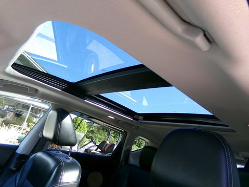Used 2017 Nissan Murano Platinum w/ Platinum Technology Package image 25