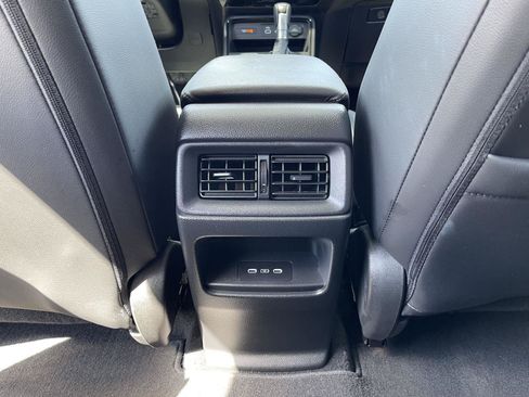 Used 2024 Honda CR-V EX-L image 16