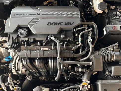 Used 2025 Kia K4 LXS FWD image 31