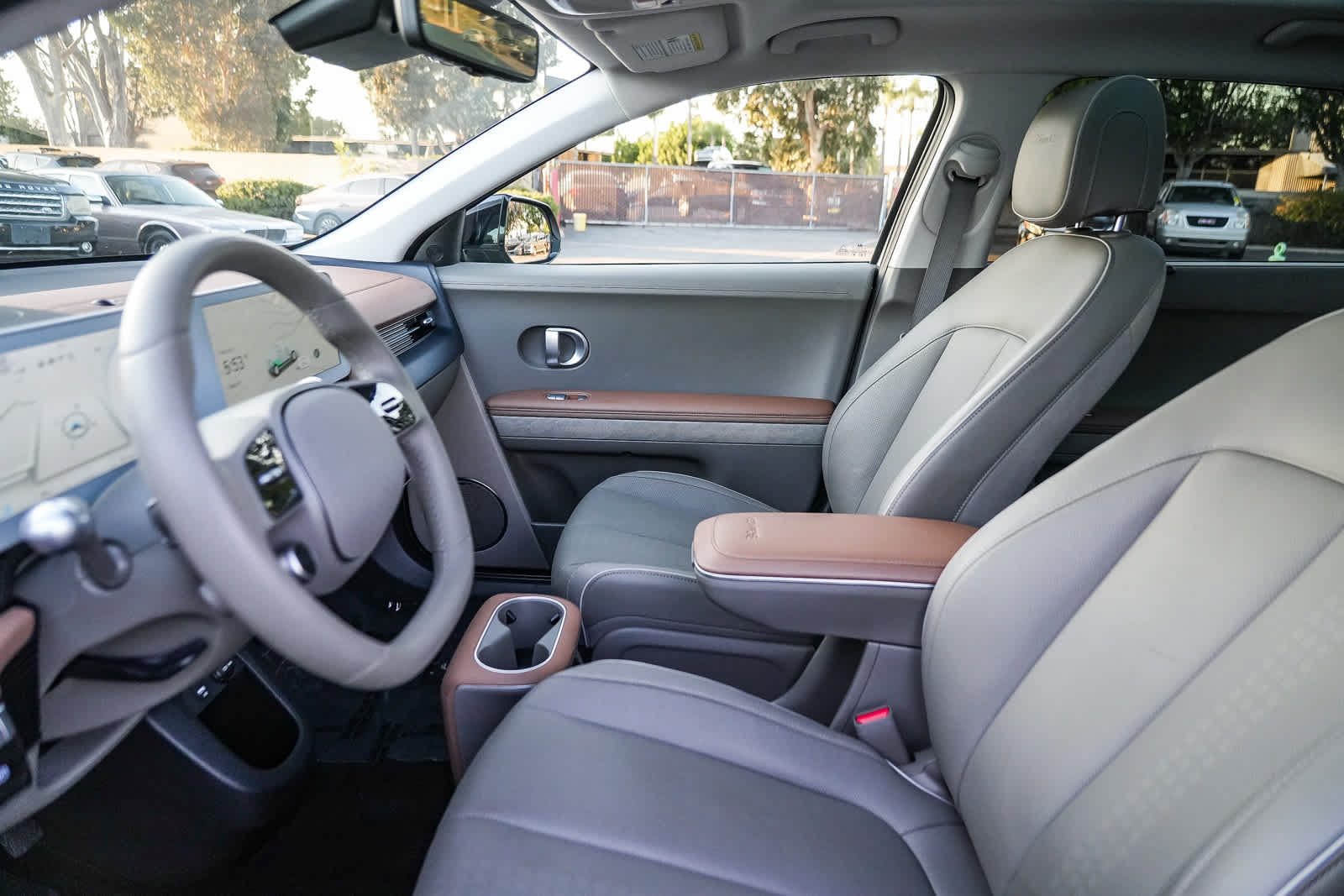 Certified 2024 Hyundai Ioniq 5 Limited AWD/4WD image 18