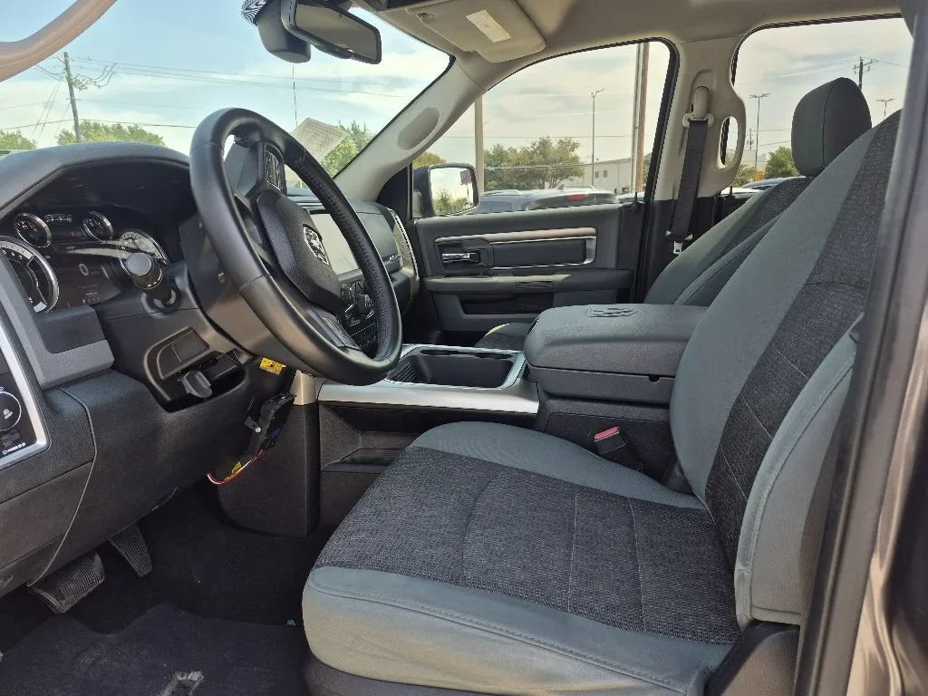 Used 2016 RAM 1500 Big Horn AWD/4WD image 17