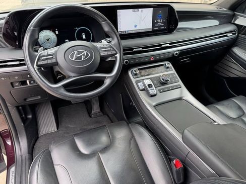 Used 2023 Hyundai Palisade Calligraphy w/ Cargo Package AWD/4WD image 2