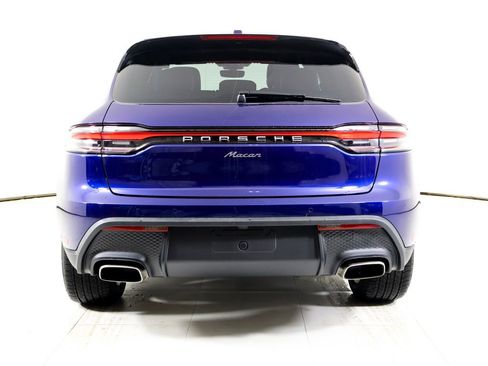 New 2026 Porsche Macan image 12